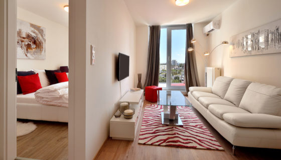 Deluxe 2-Zimmer Wohnung mit Terrasse – Prievozska 10